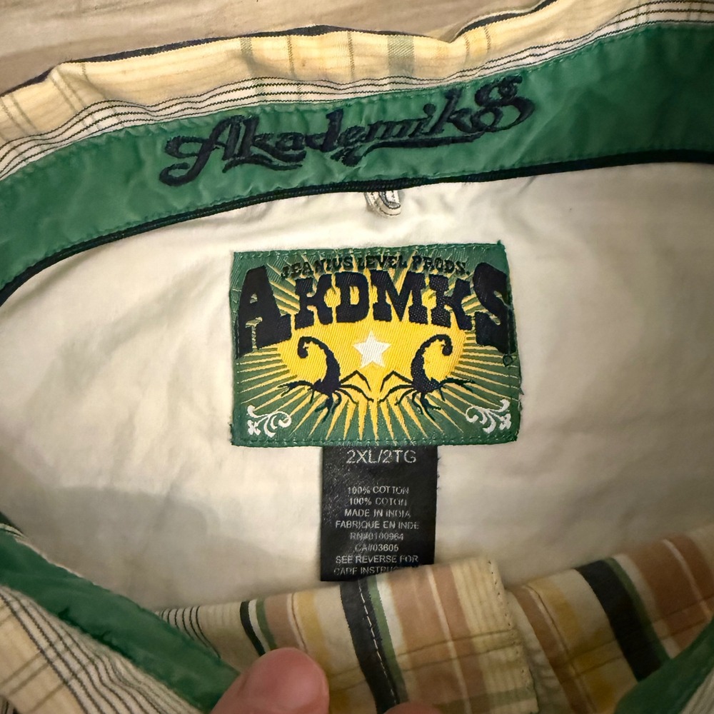 Vintage Akademiks Plaid Button Down Shirt Mens 2XL Green Yellow Y2K Streetwear - Picture 2 of 11